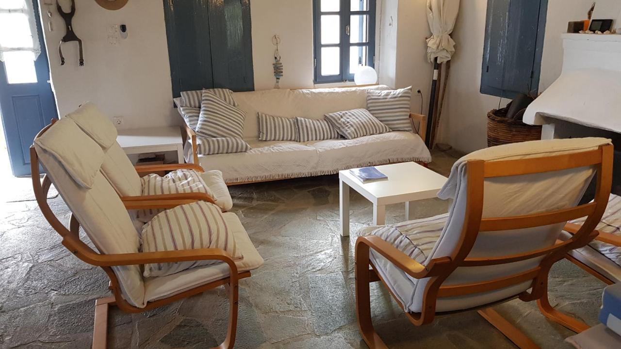 Lovely Traditionnal House With Sea View Tirós Buitenkant foto