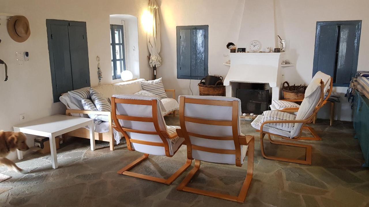 Lovely Traditionnal House With Sea View Tirós Buitenkant foto