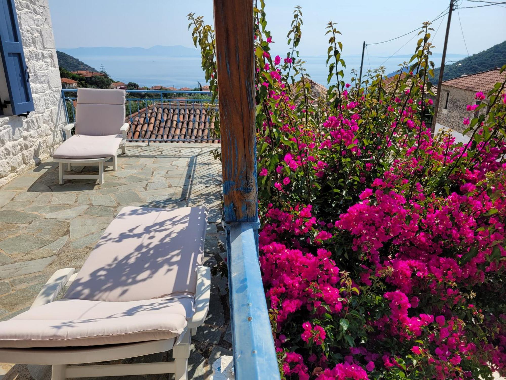 Lovely Traditionnal House With Sea View Tirós Buitenkant foto