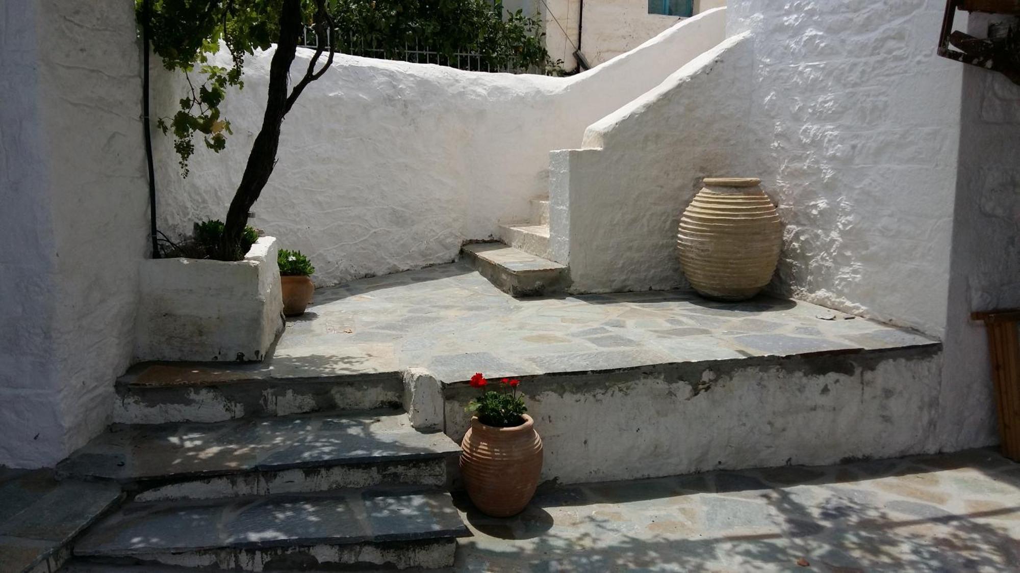 Lovely Traditionnal House With Sea View Tirós Buitenkant foto